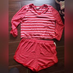 Colsie set size Xl in red and pink very soft